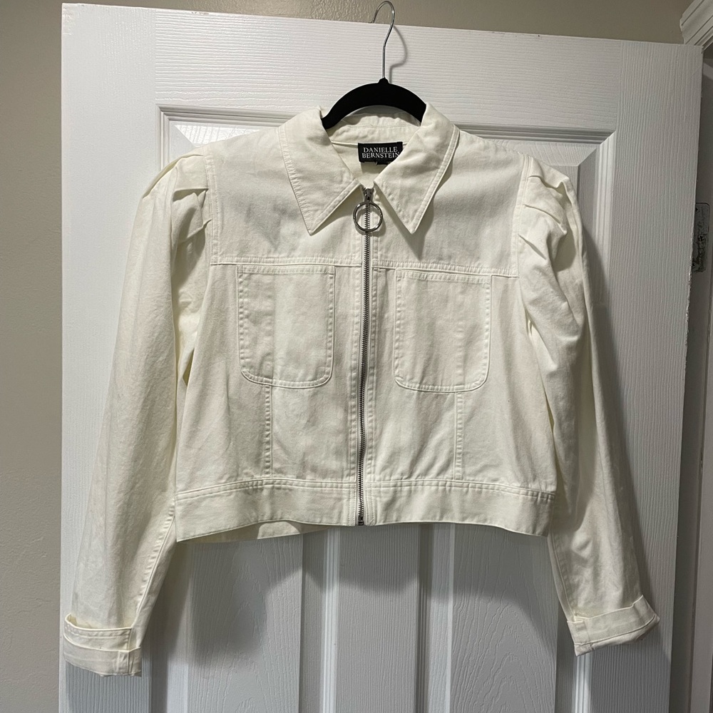 Danielle Bernstein White Cropped Denim Jacket, size L